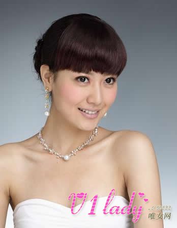 长的漂亮的女人更容易患乳腺癌是真的吗？