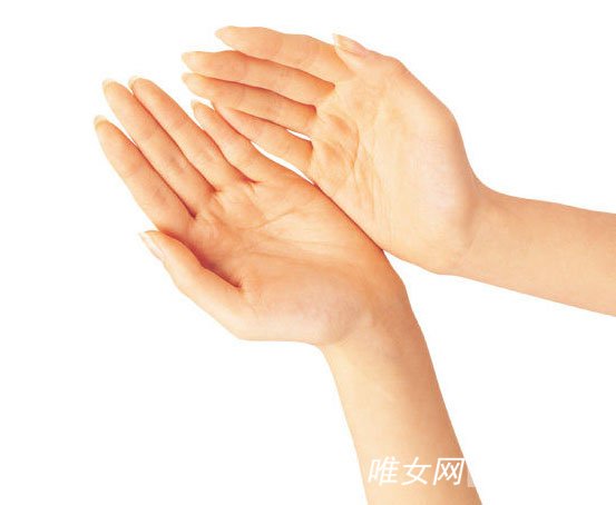 手心出汗是怎么回事?
