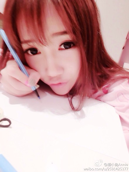 北大小师妹(澄小兔Annie)个人资料及相片写真集图片展示