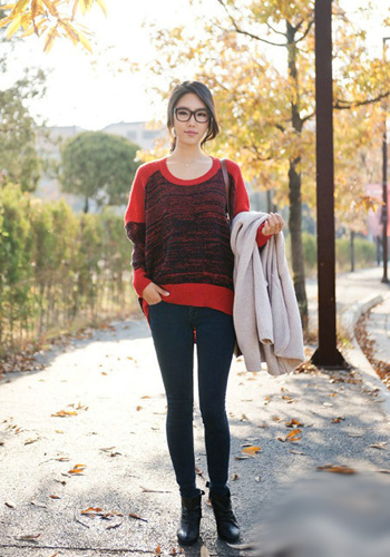 韩版麻花毛衣优雅出街,冬日显瘦潮搭少不了
