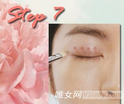 怎么样快速的化一个漂亮的妆?