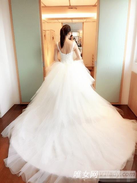 伊能静回应高调再婚 没穿过婚纱没办过婚宴