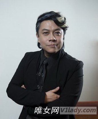 蔡康永出柜是真的吗?和谁出柜了?
