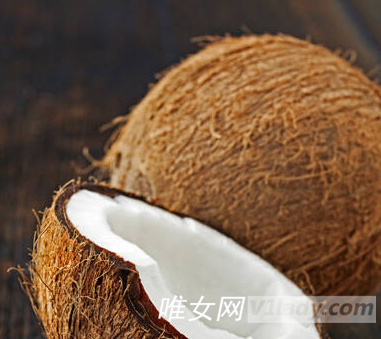 哪些东西可以用来泡澡可以滋润皮肤?