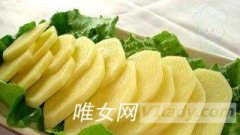 用淀粉时怎么样控制油温？