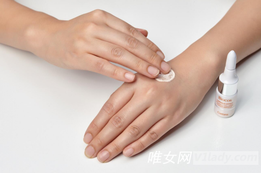 高丽雅娜“维C肉毒”美白粉,受国内美妆节目OMG噢买咖好评
